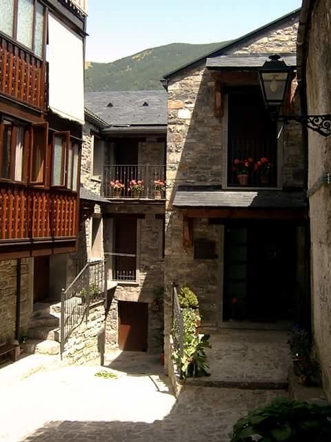 Apartamento Casa Carpintero Torla-Ordesa Habitación foto