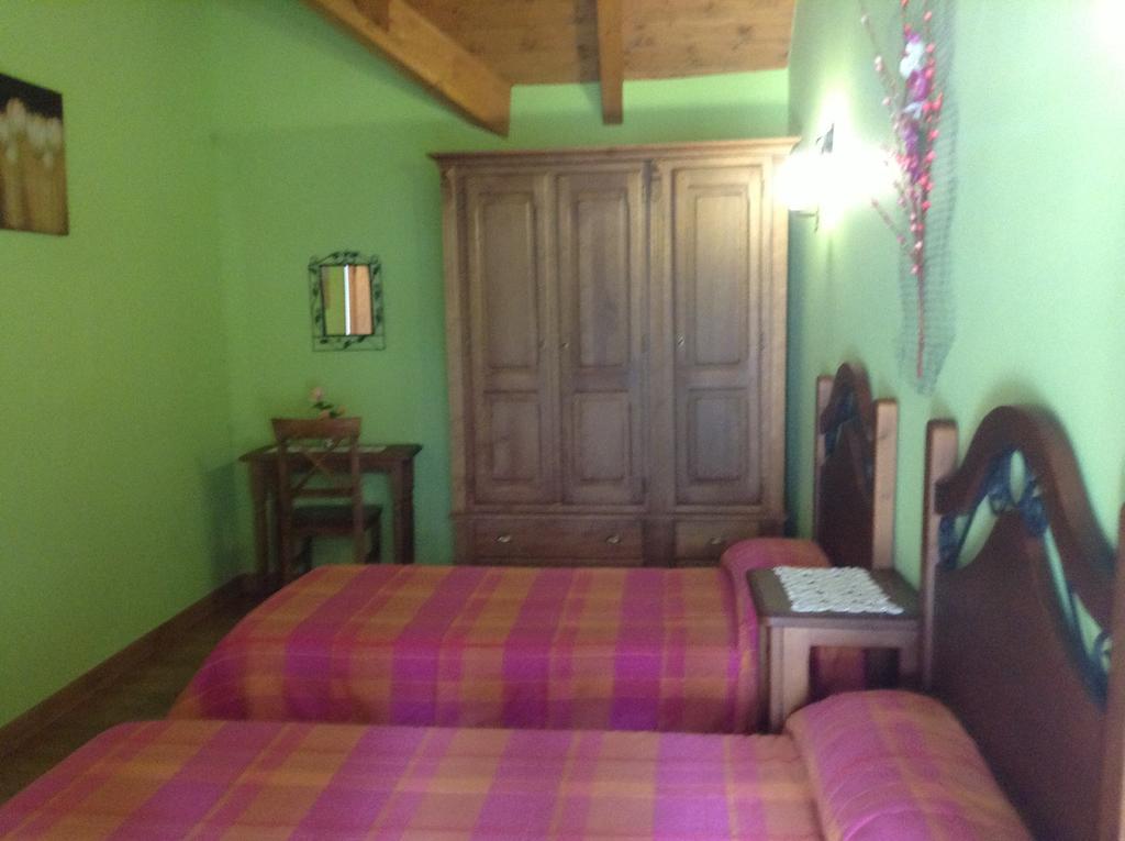 Apartamento Casa Carpintero Torla-Ordesa Habitación foto